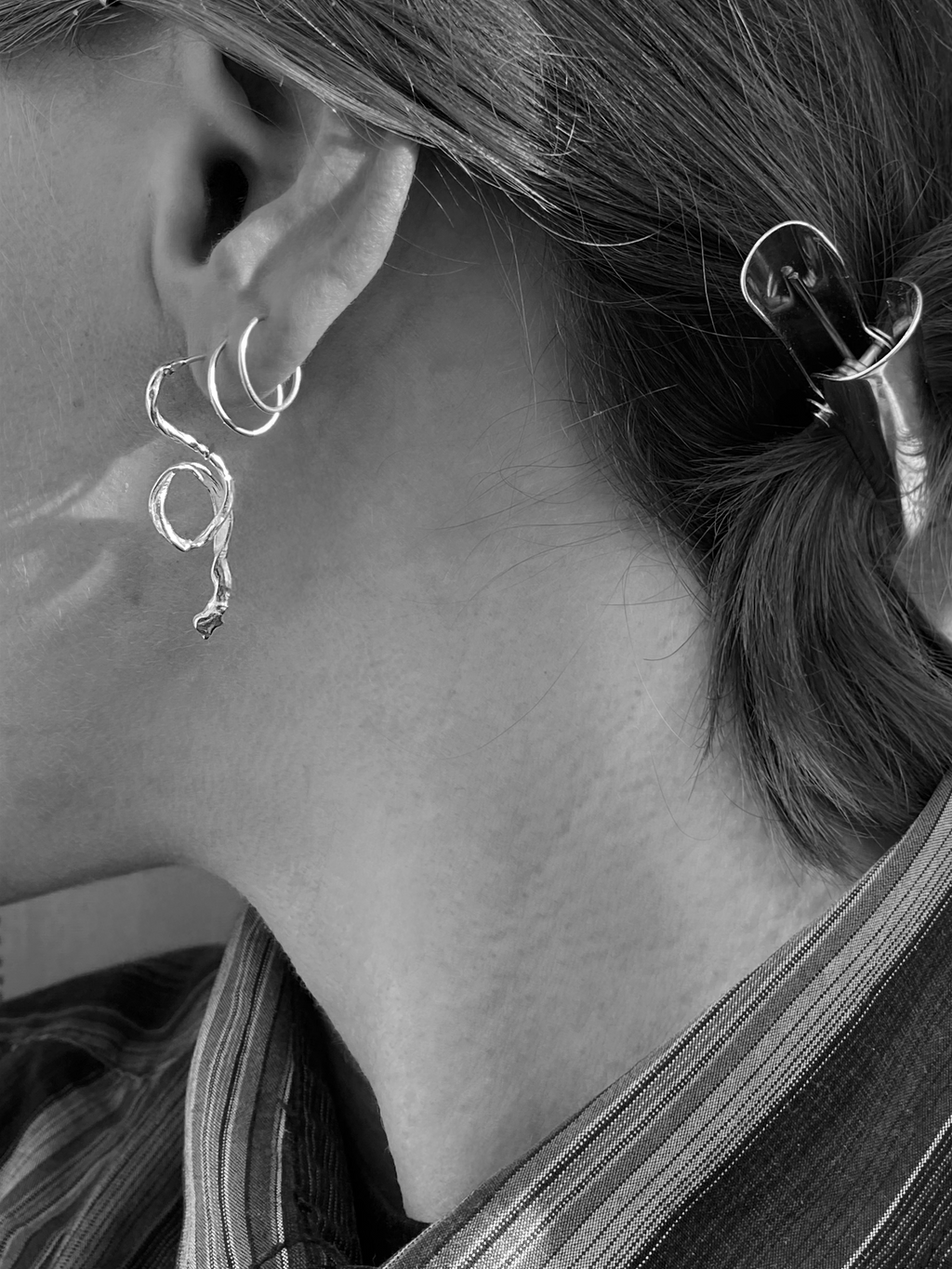 Sculptural studs 01